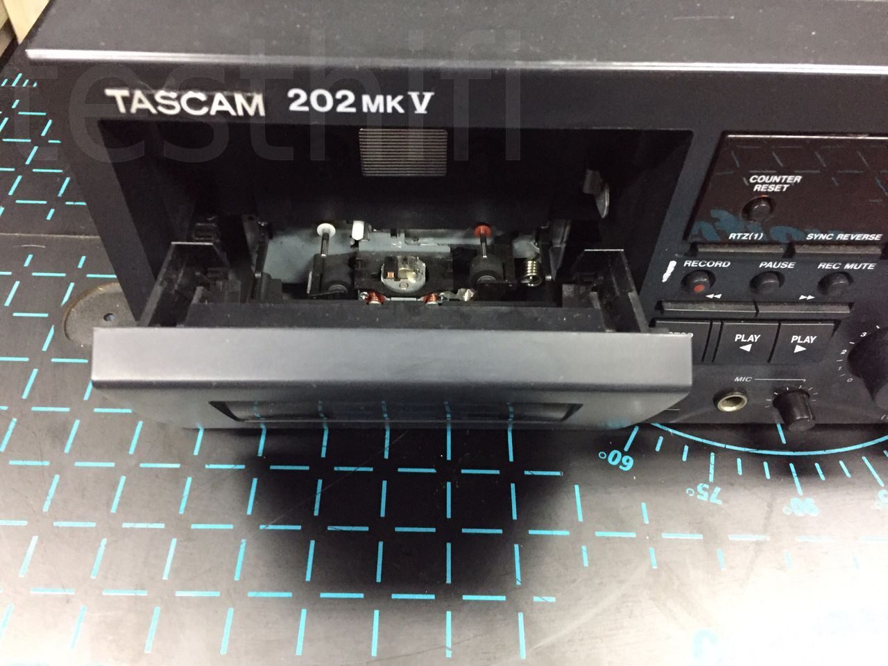 TASCAM 202 MkV